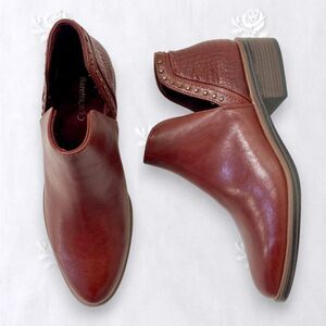 Baretraps Avril Ankle Boot  Western Burgundy Red Croc Studded Booties US 8 NEW